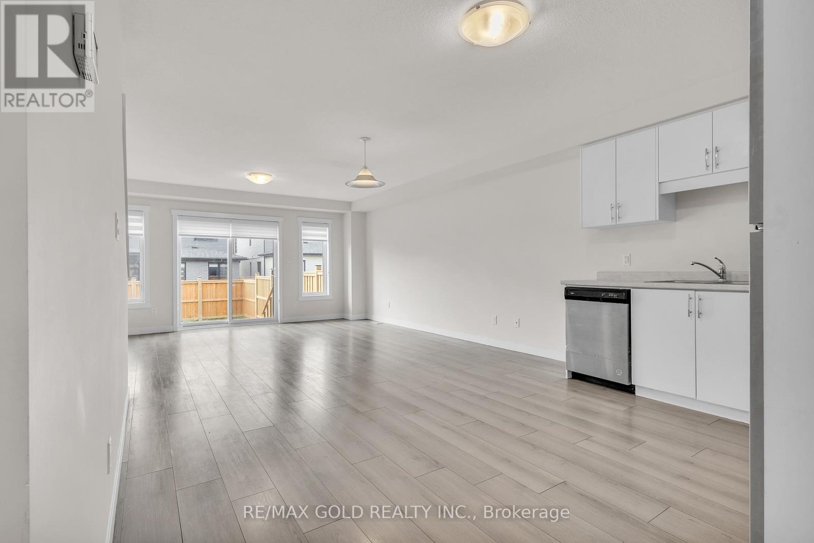 50 Wilkinson Avenue, Cambridge, Ontario  N1S 0C5 - Photo 17 - X12369293