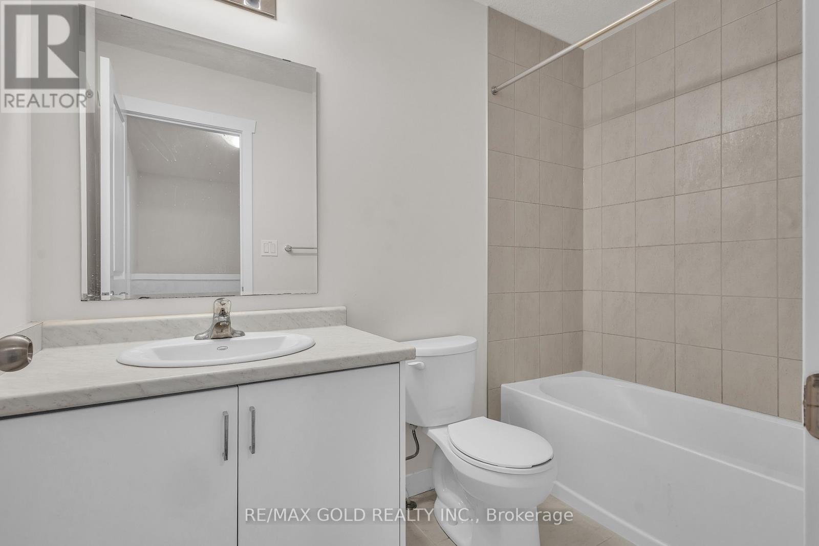 50 Wilkinson Avenue, Cambridge, Ontario  N1S 0C5 - Photo 35 - X12369293