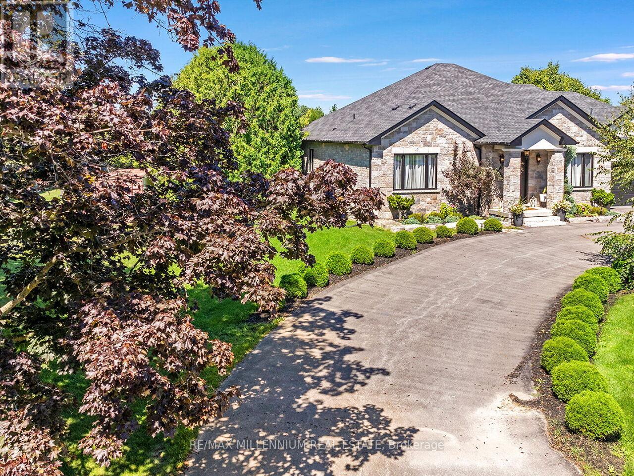 3392 Line 13, Bradford West Gwillimbury, Ontario  L0L 1L0 - Photo 3 - N12370704
