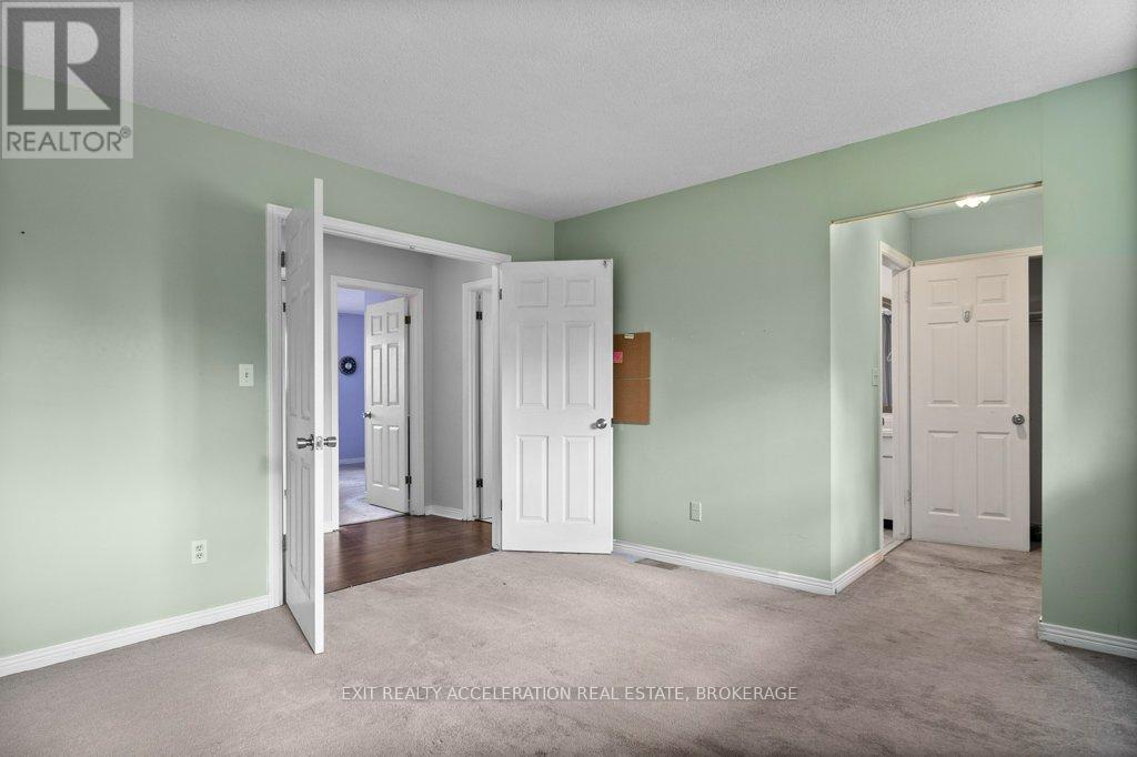 150 Shoreline Crescent, Greater Napanee (Greater Napanee), Ontario  K7R 4B7 - Photo 30 - X12370778