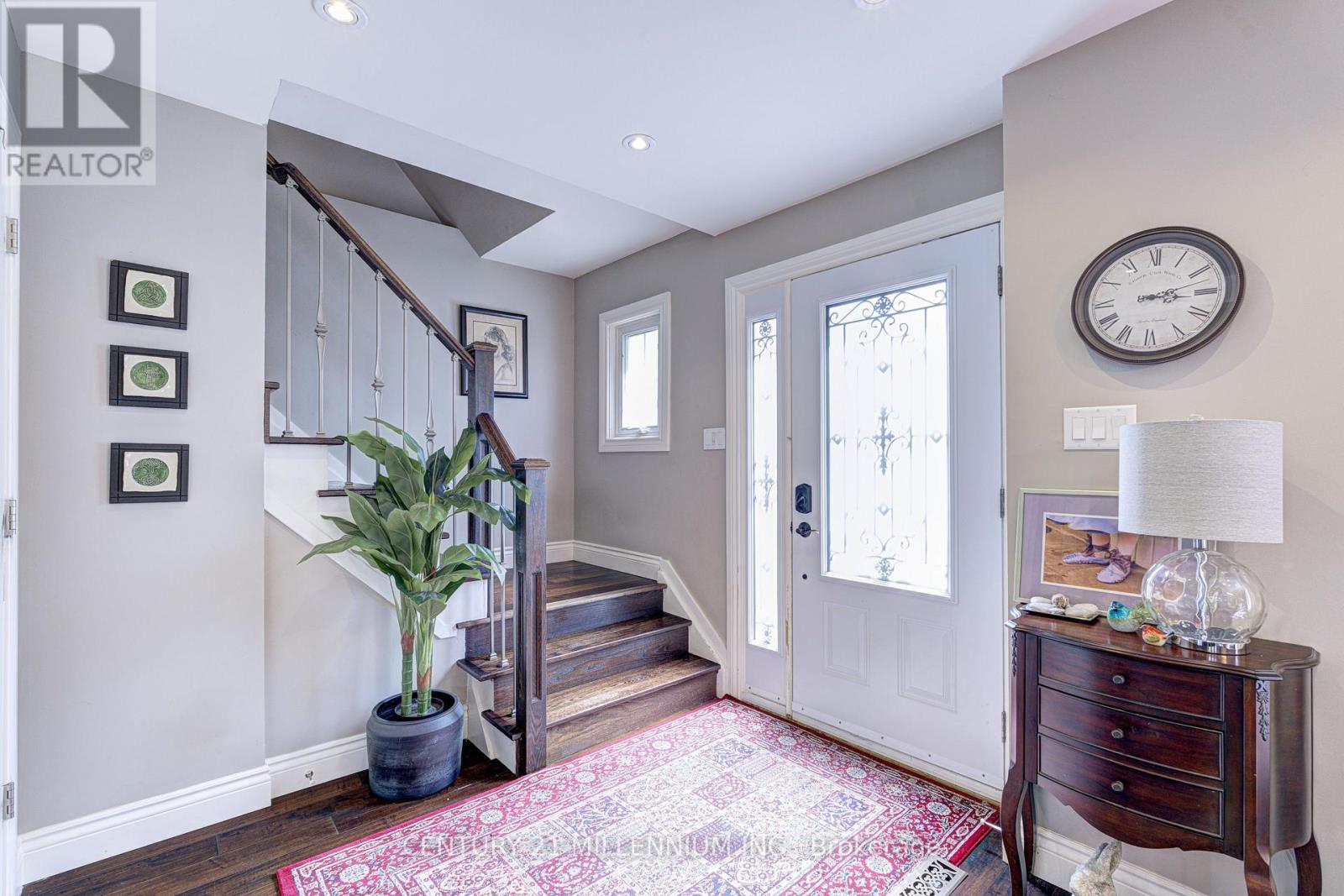 Property at 17 EVESHAM CRESCENT image 3