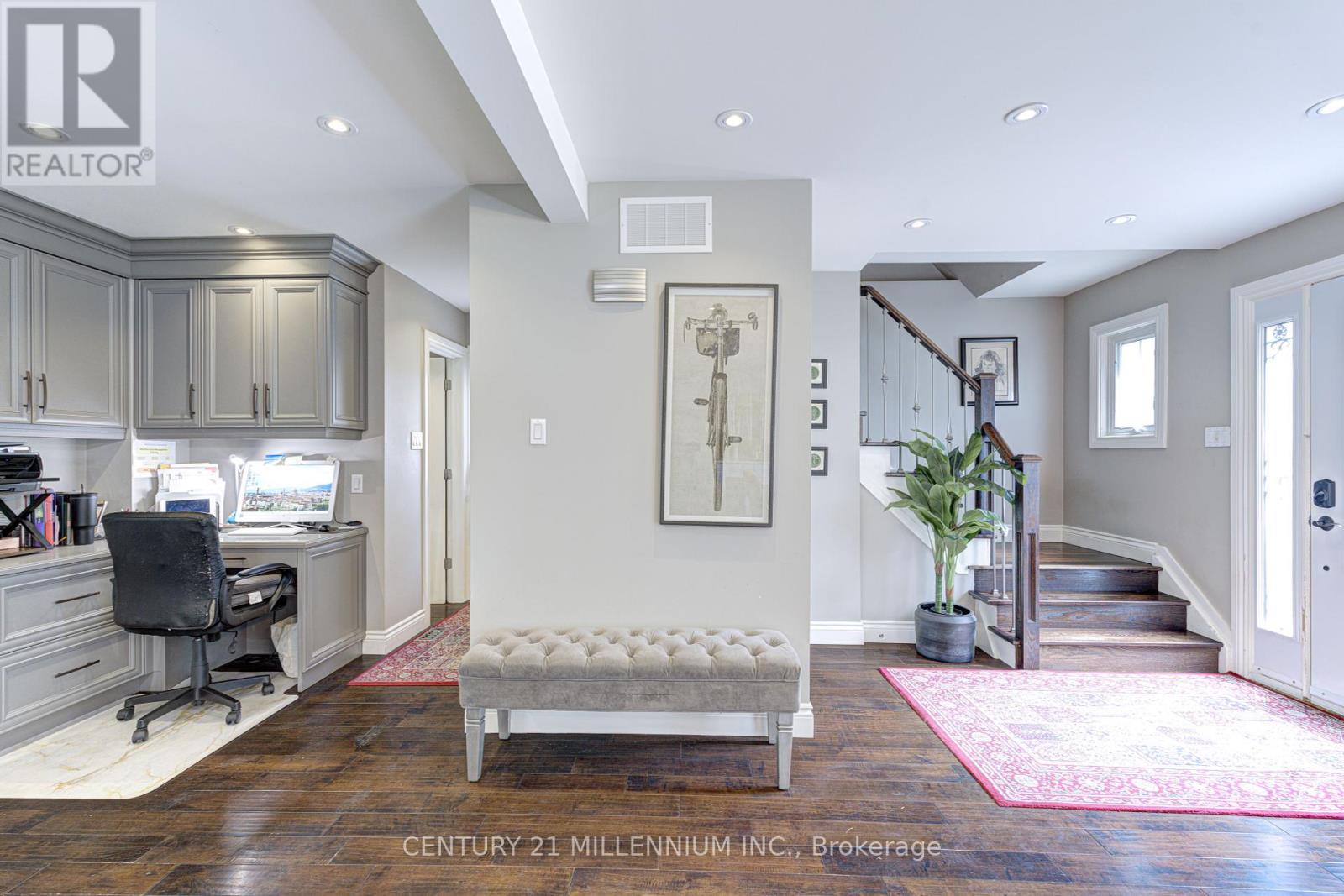 Property at 17 EVESHAM CRESCENT image 4