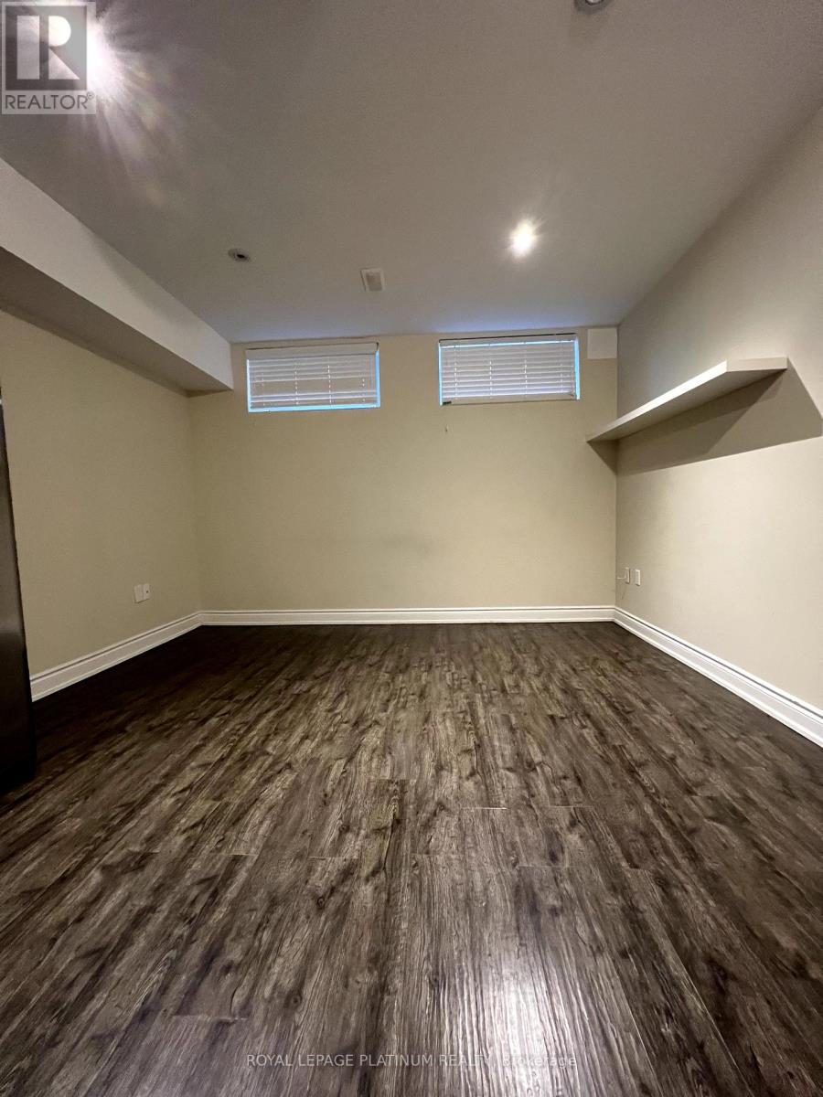 Lower - 5640 Fifth Line, Milton, Ontario  L9E 0G2 - Photo 4 - W12370718