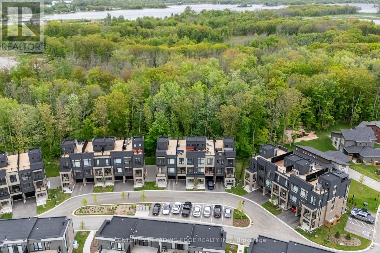 105 Marina Village Drive, Georgian Bay (Baxter), Ontario  L0K 1S0 - Photo 44 - X12370696