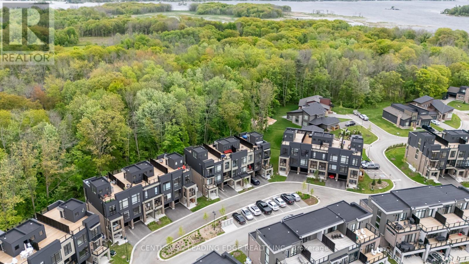 105 Marina Village Drive, Georgian Bay (Baxter), Ontario  L0K 1S0 - Photo 46 - X12370696