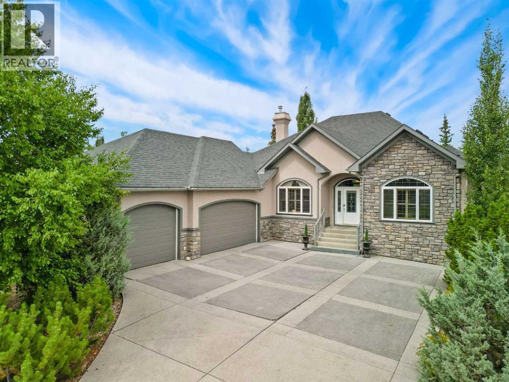 Property at 4 Lynx Meadows Court NW image 1