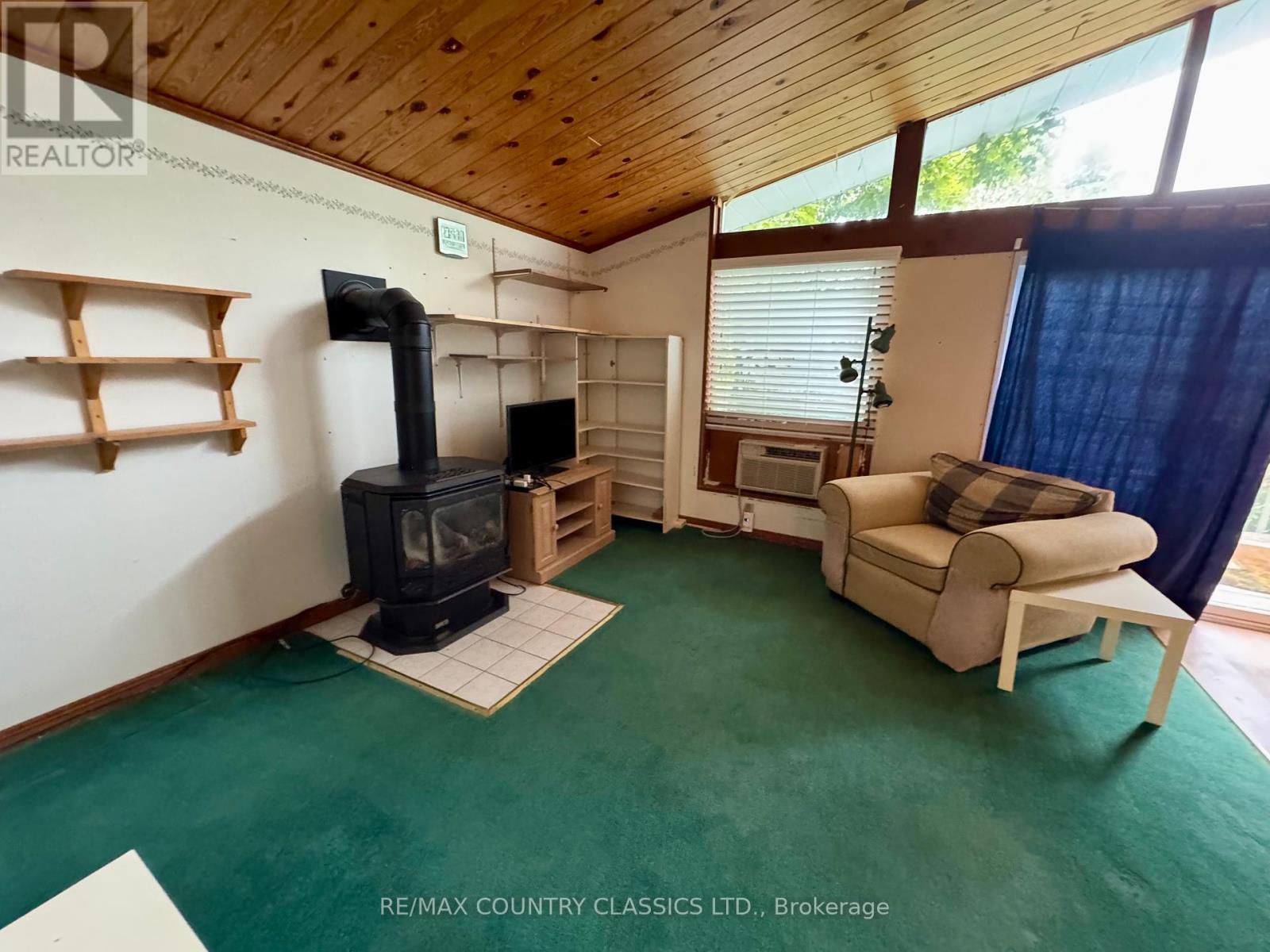 256 Elgin Road, Hastings Highlands, Ontario  K0L 2K0 - Photo 25 - X12370611