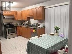 14 Prestwick Crescent, Toronto, Ontario  M2H 1M9 - Photo 8 - C12370754