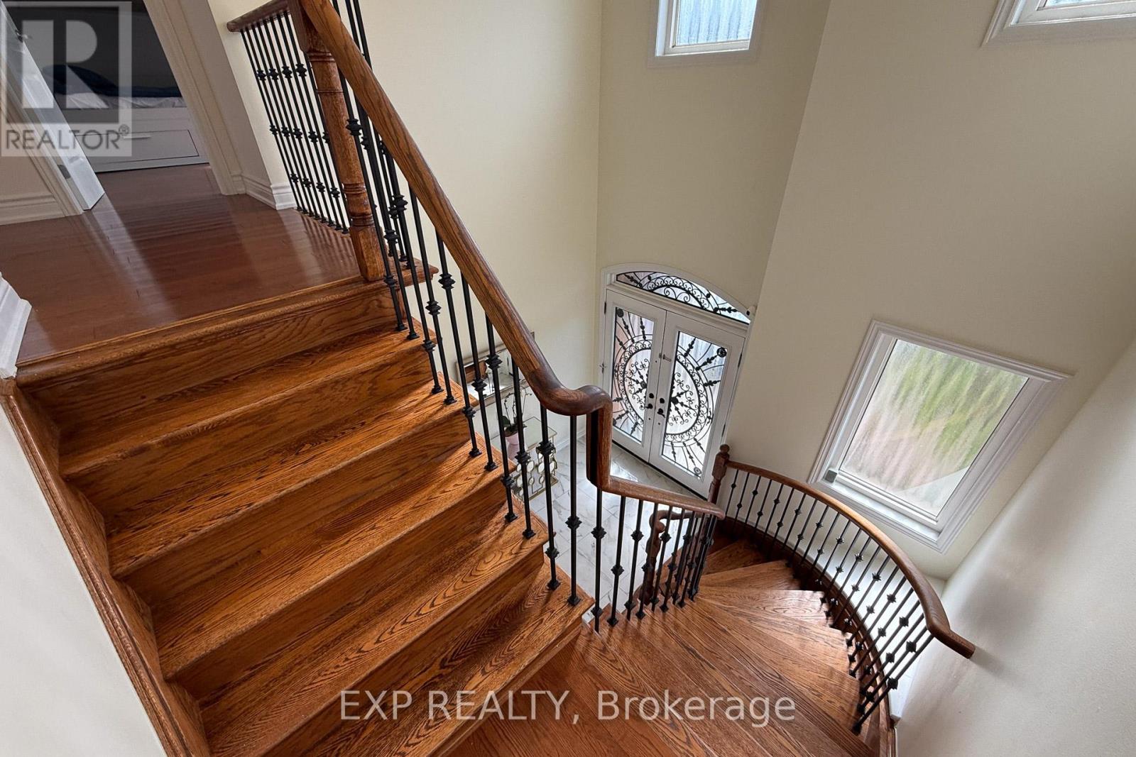 305 Via Romano Boulevard, Vaughan, Ontario  L6A 0J1 - Photo 20 - N12370765