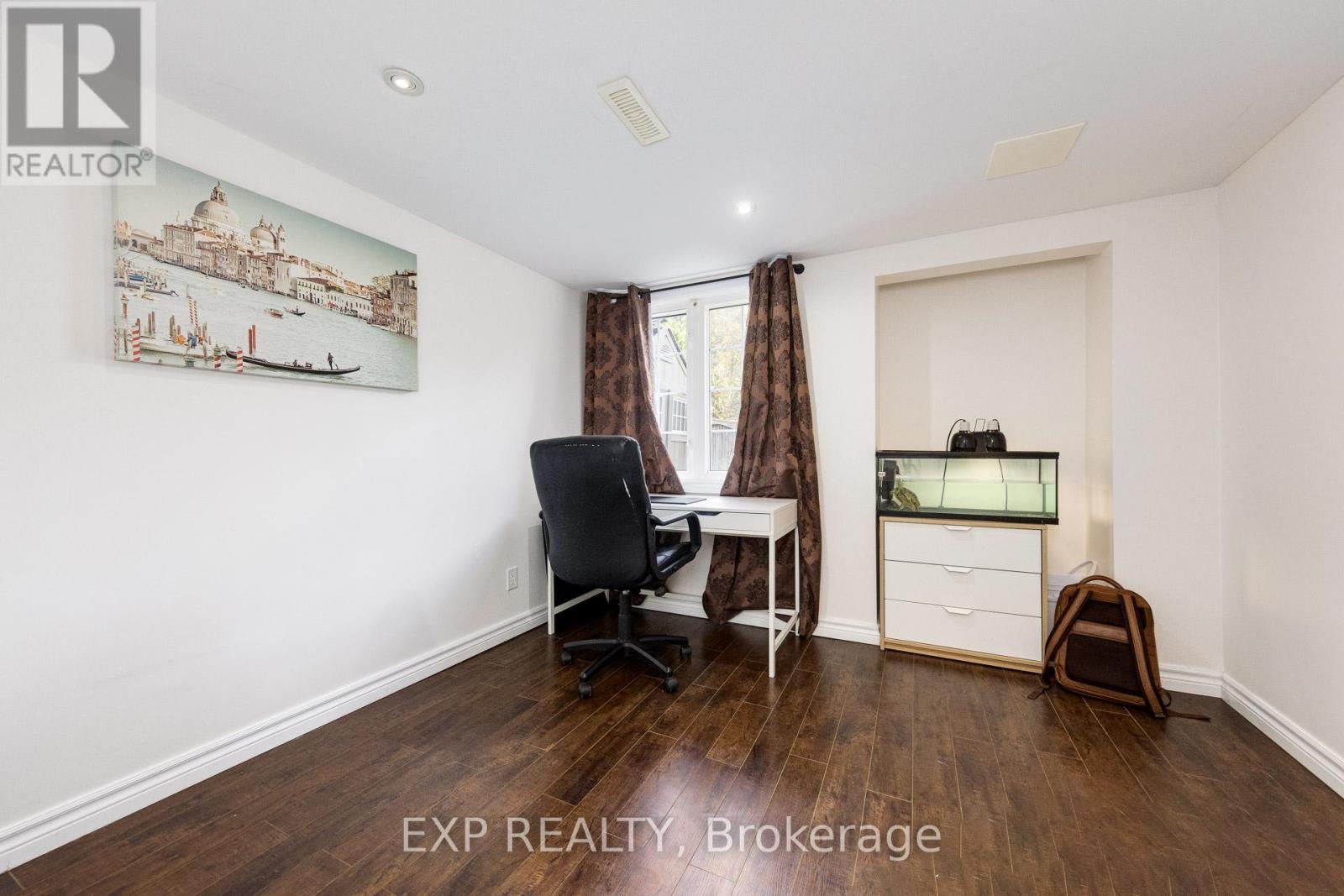 305 Via Romano Boulevard, Vaughan, Ontario  L6A 0J1 - Photo 38 - N12370765