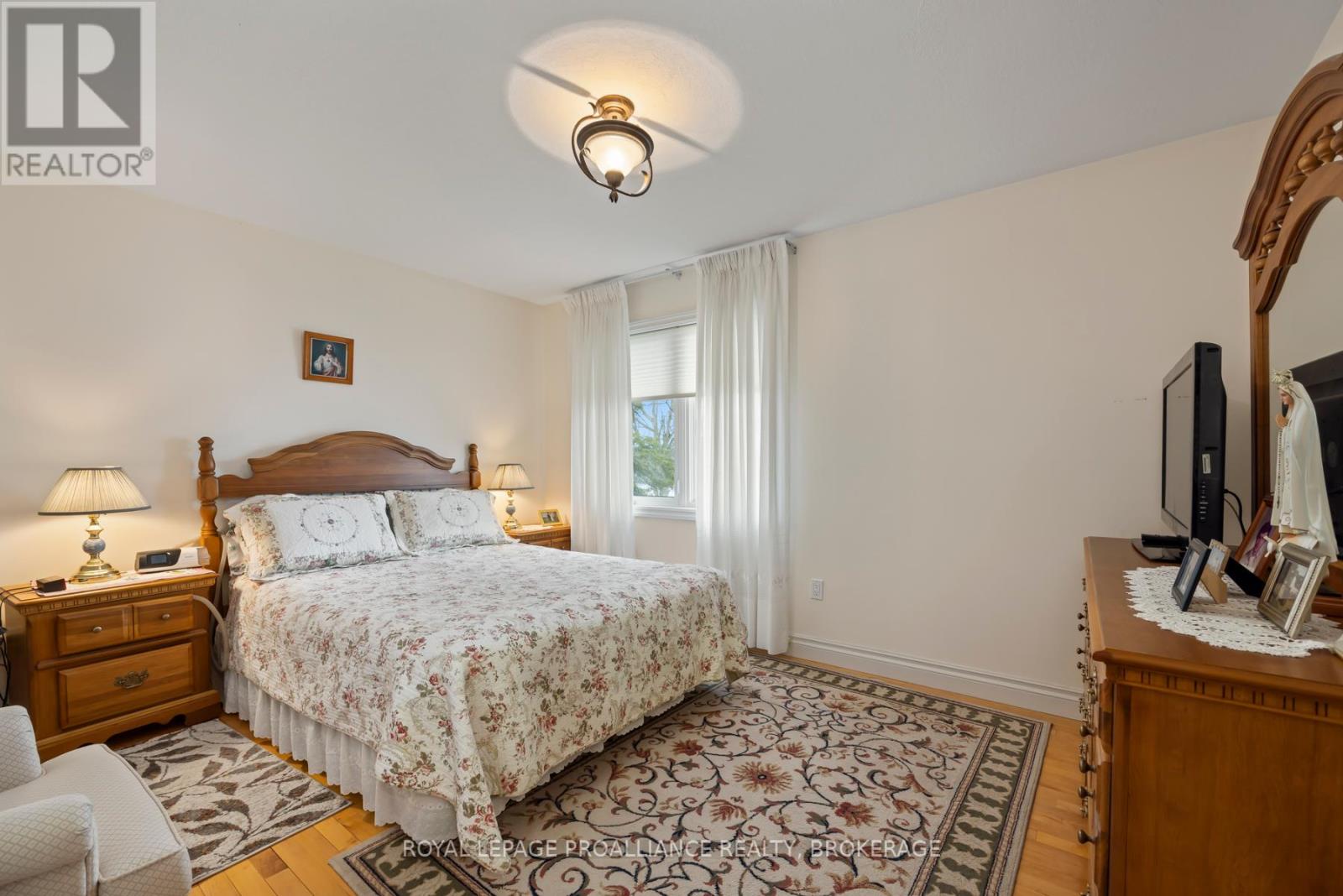 1 Leavis Shores, Frontenac Islands, Ontario  K7G 2V6 - Photo 42 - X12370879