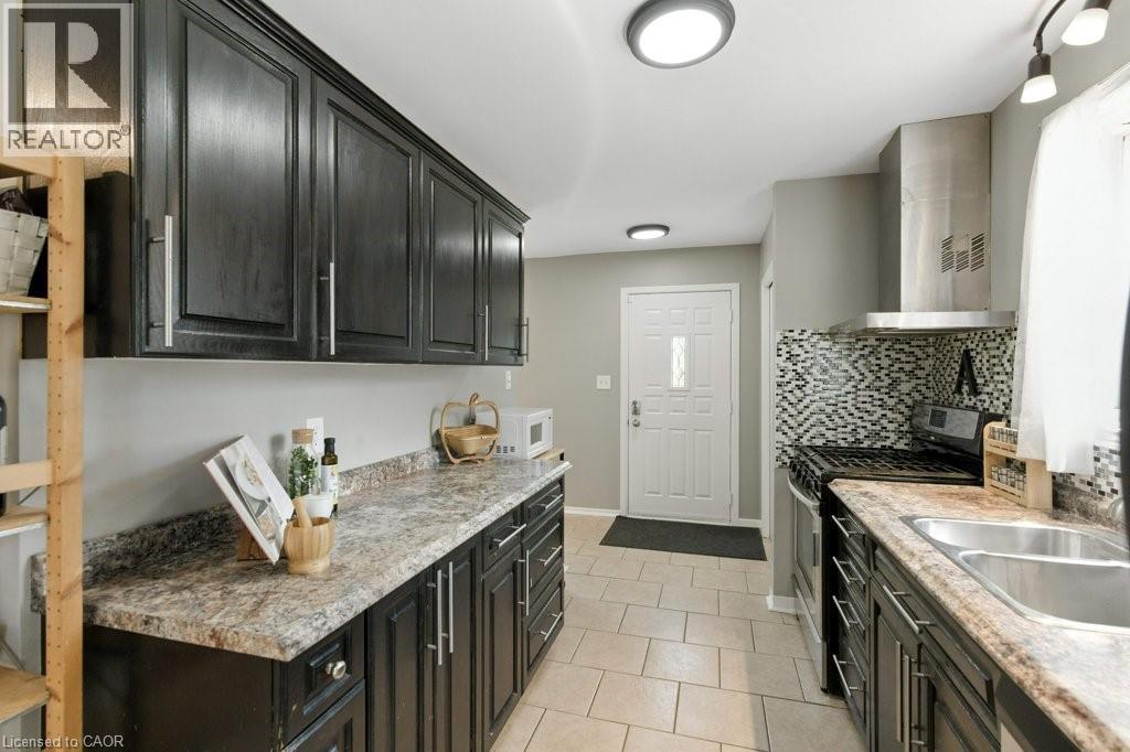 19 Lampman Crescent, Thorold, Ontario  L2V 4K6 - Photo 9 - 40764610