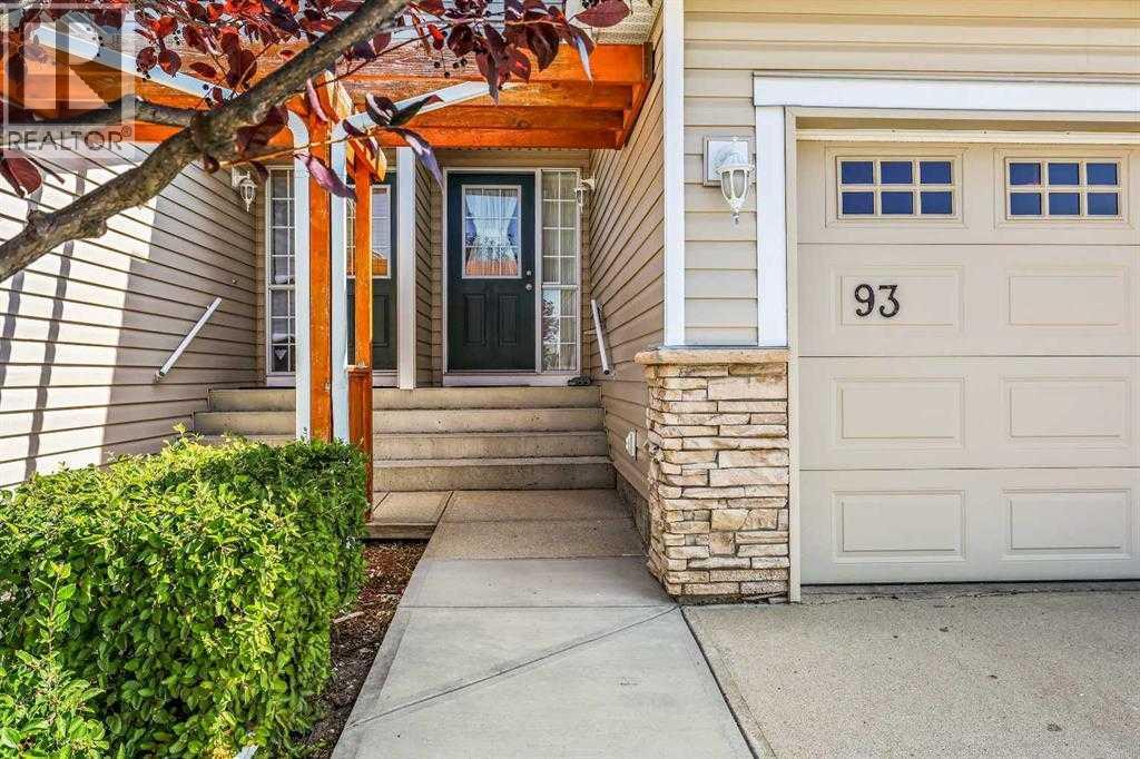 93 Royal Birch Mount Nw, Calgary, Alberta  T3G 5W8 - Photo 8 - A2239385