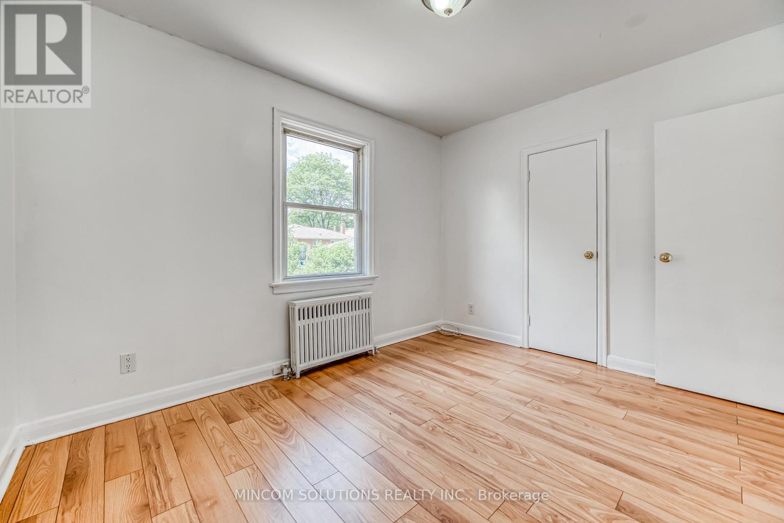 170 North Carson Street, Toronto, Ontario M8W 4C9 - Photo 10 - W12260571