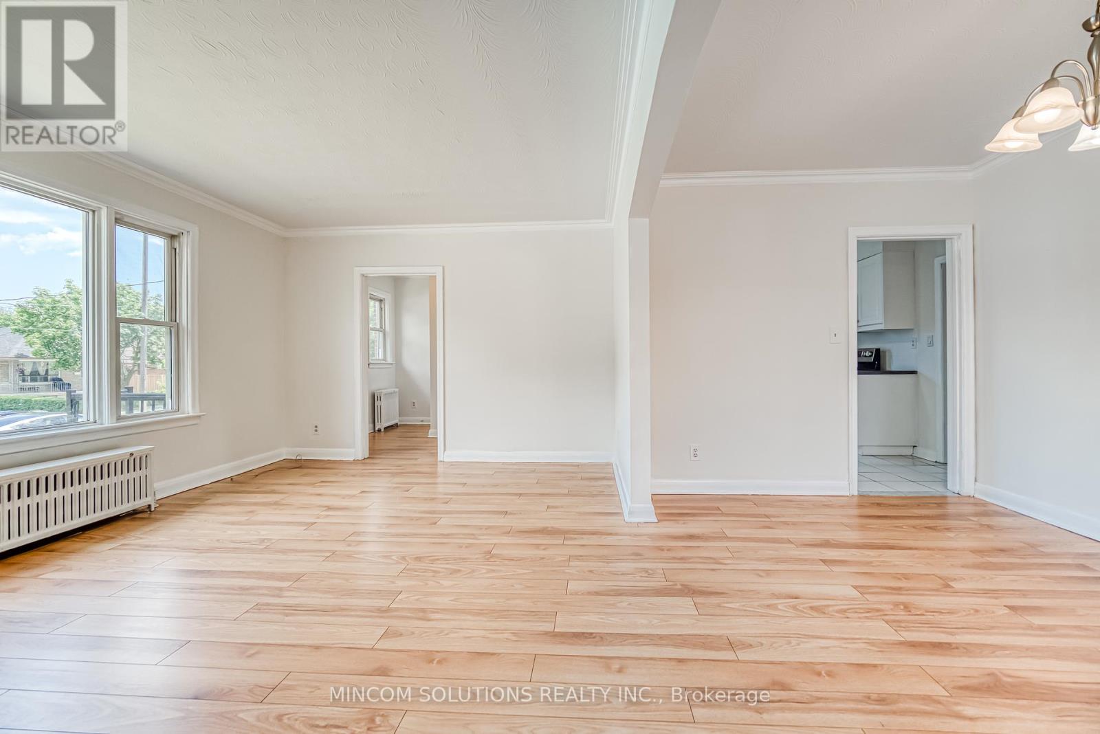 Property at 170 NORTH CARSON STREET image 5
