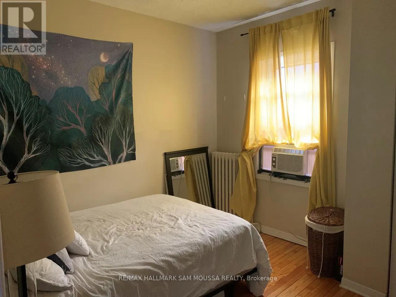 10 - 232 Cooper Street, Ottawa, Ontario  K2P 0G4 - Photo 7 - X12370839