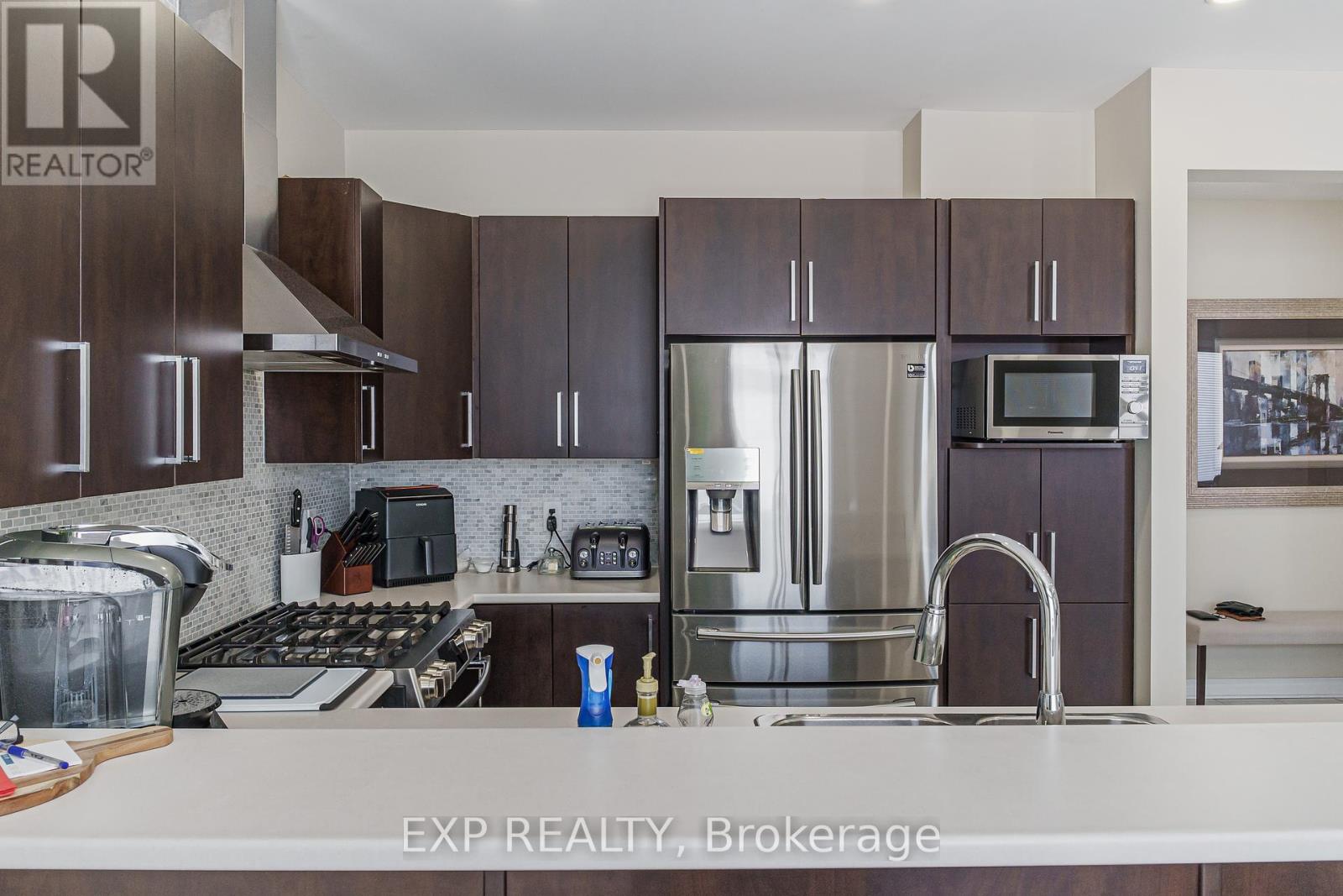 628 Eagle Crest Heights, Ottawa, Ontario  K2S 2E6 - Photo 12 - X12370902