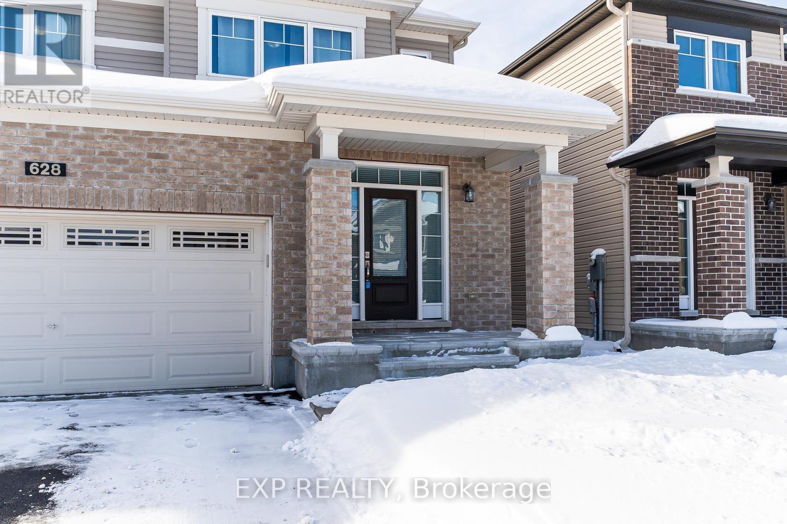 628 Eagle Crest Heights, Ottawa, Ontario  K2S 2E6 - Photo 2 - X12370902