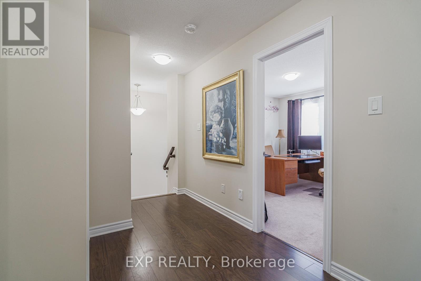 628 Eagle Crest Heights, Ottawa, Ontario  K2S 2E6 - Photo 24 - X12370902