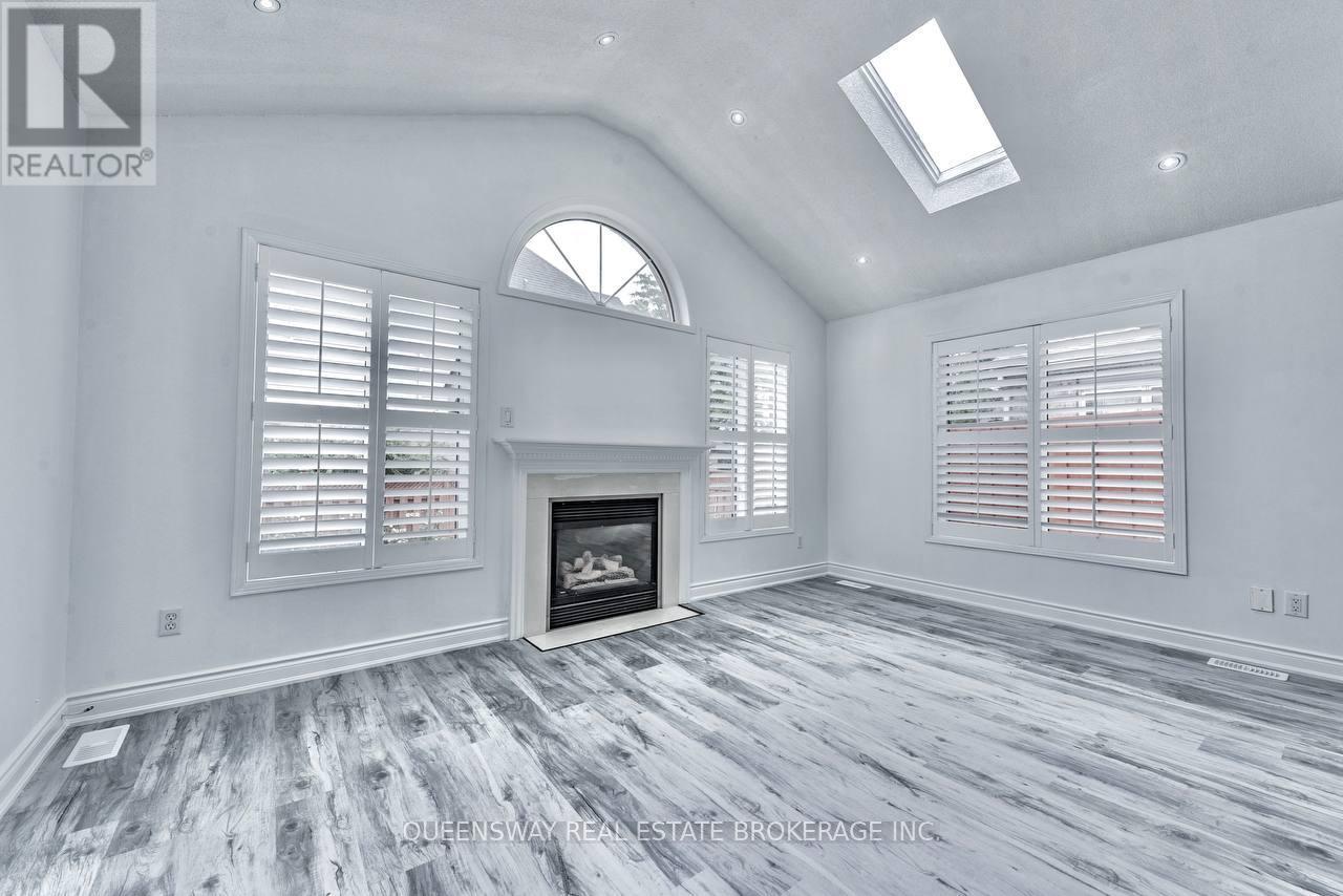 12 Dandelion Road, Brampton, Ontario  L6R 1X3 - Photo 15 - W12370784