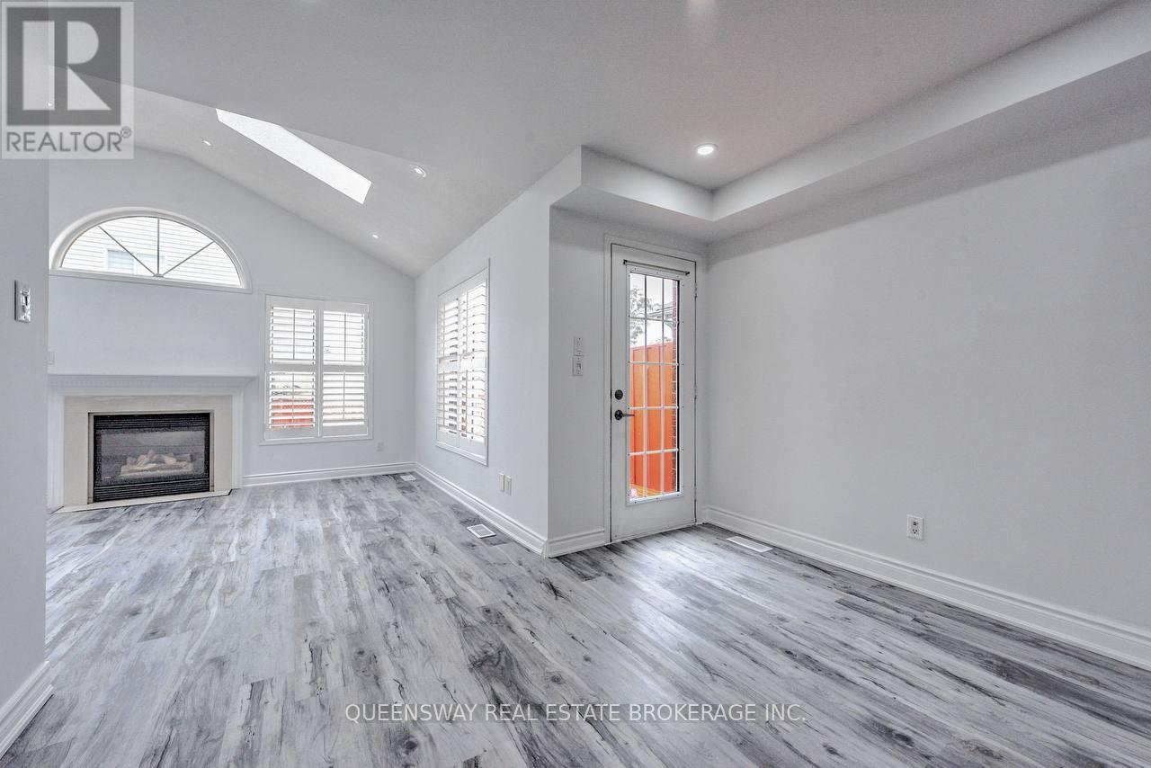 12 Dandelion Road, Brampton, Ontario  L6R 1X3 - Photo 16 - W12370784