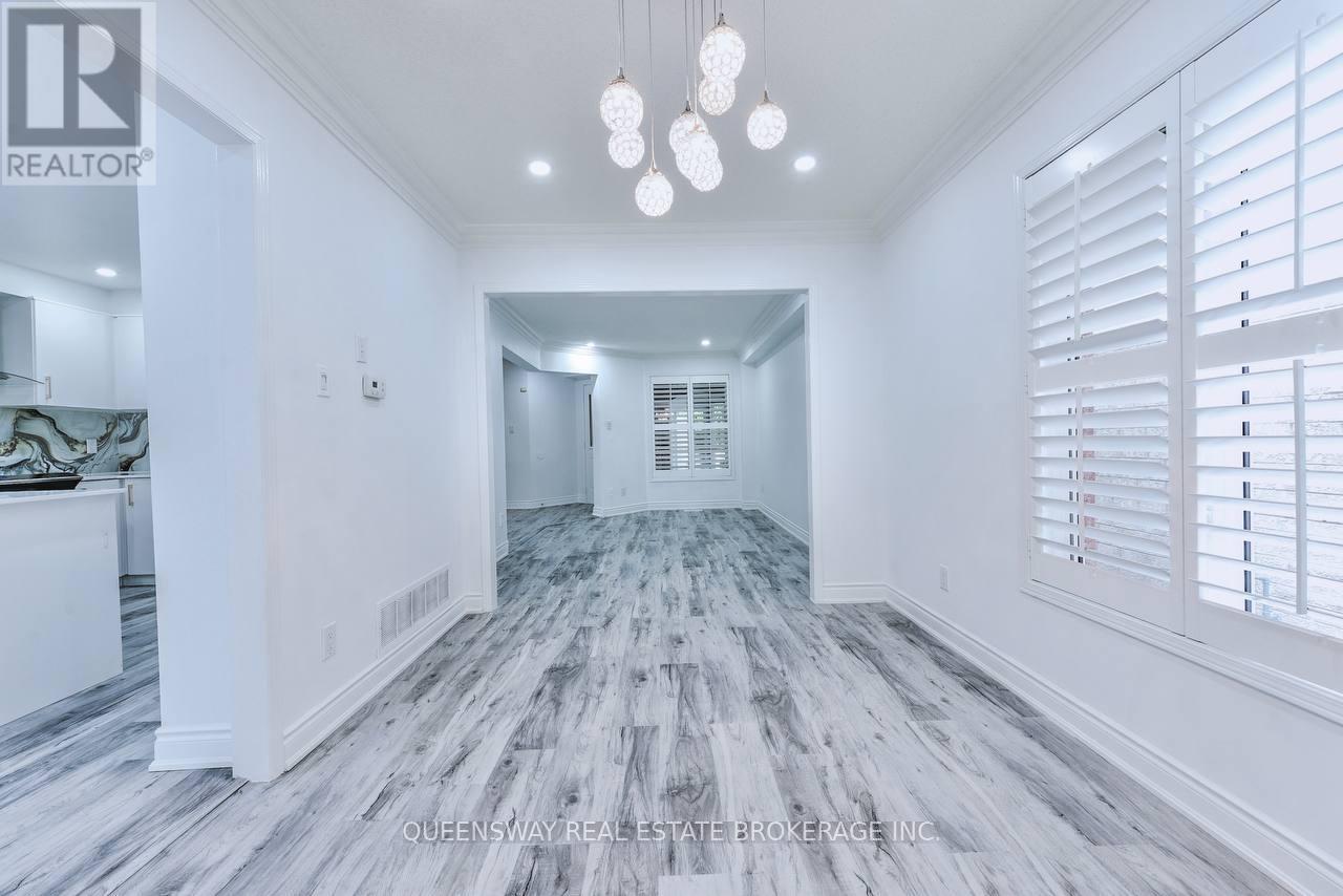 12 Dandelion Road, Brampton, Ontario  L6R 1X3 - Photo 23 - W12370784