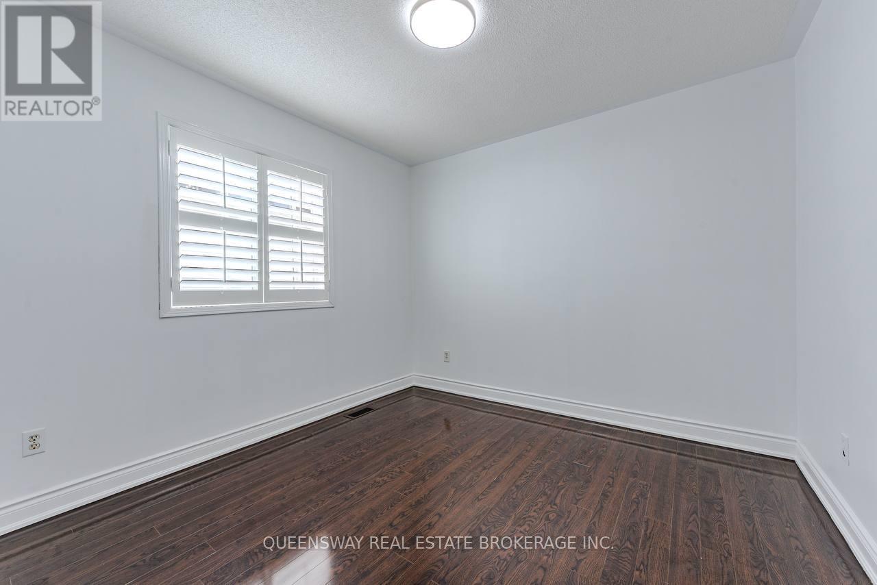 12 Dandelion Road, Brampton, Ontario  L6R 1X3 - Photo 38 - W12370784