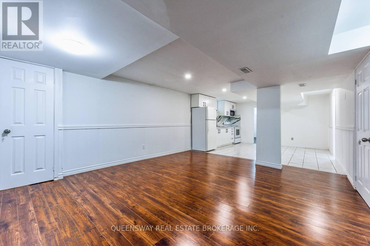 12 Dandelion Road, Brampton, Ontario  L6R 1X3 - Photo 40 - W12370784