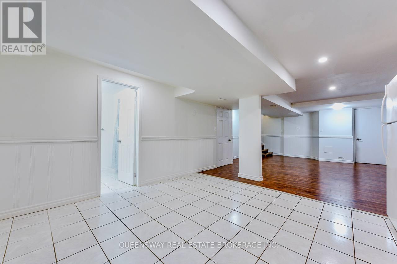12 Dandelion Road, Brampton, Ontario  L6R 1X3 - Photo 45 - W12370784