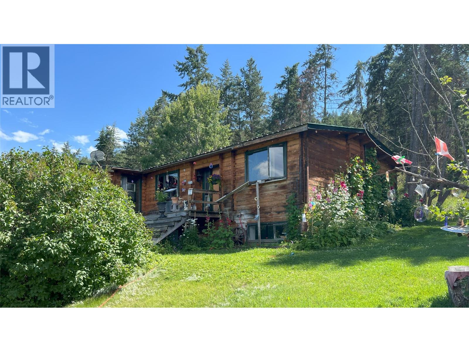 8774 Colony Road, Wardner, British Columbia  V0B 2J0 - Photo 3 - 10360928