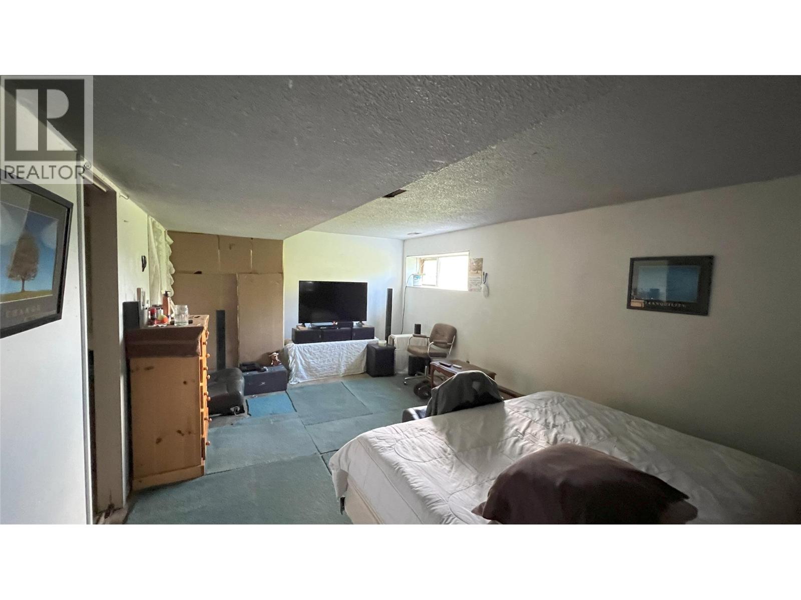 8774 Colony Road, Wardner, British Columbia  V0B 2J0 - Photo 14 - 10360928