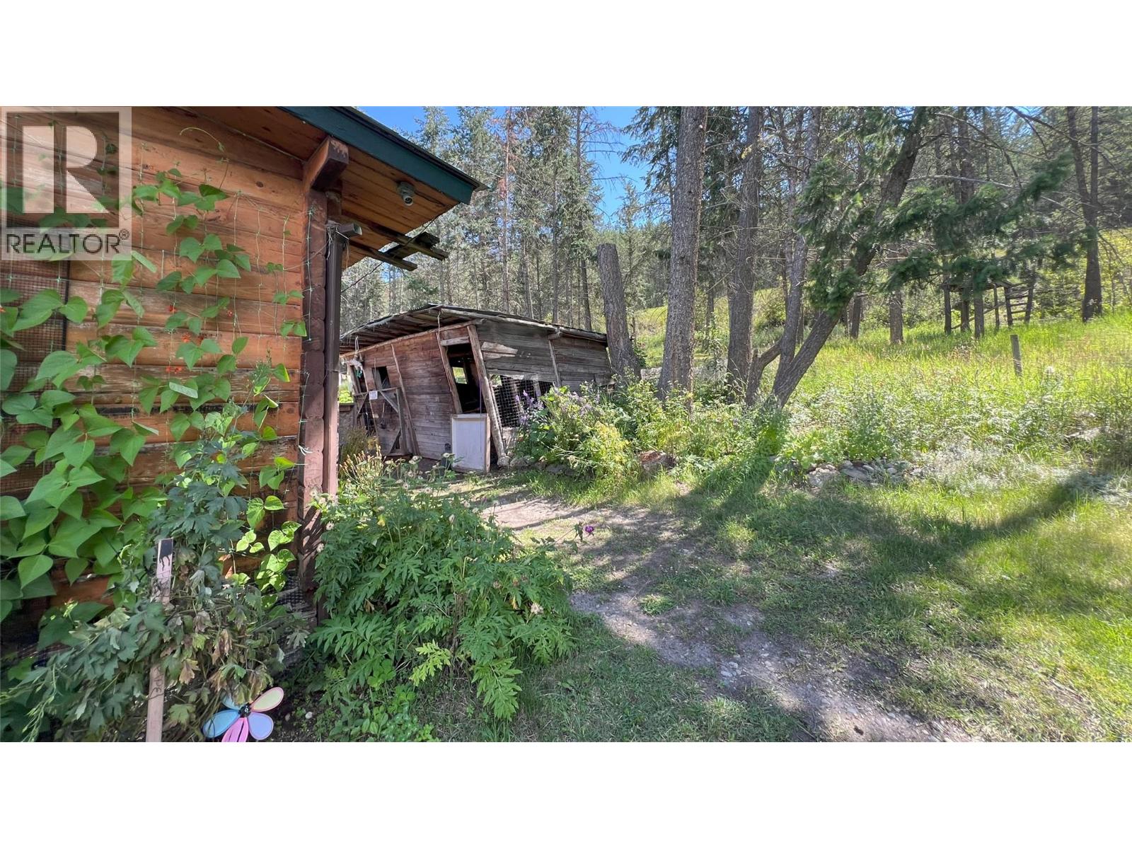 8774 Colony Road, Wardner, British Columbia  V0B 2J0 - Photo 5 - 10360928