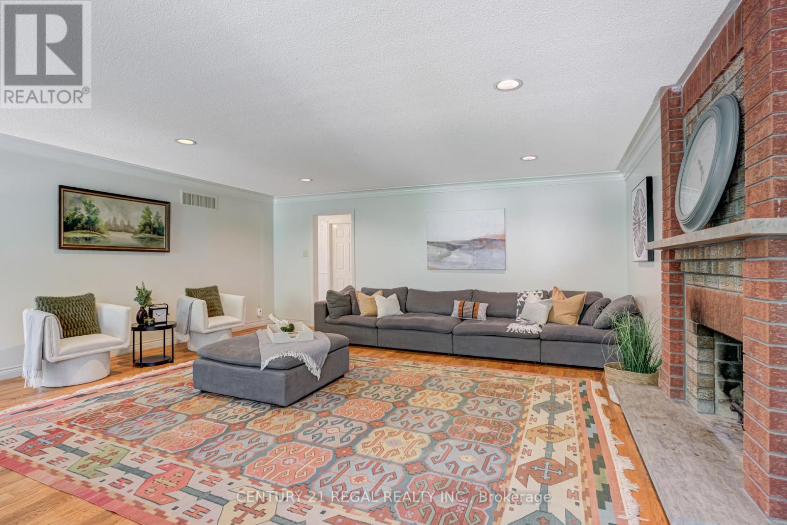 Property at 52 RANEE AVENUE image 3
