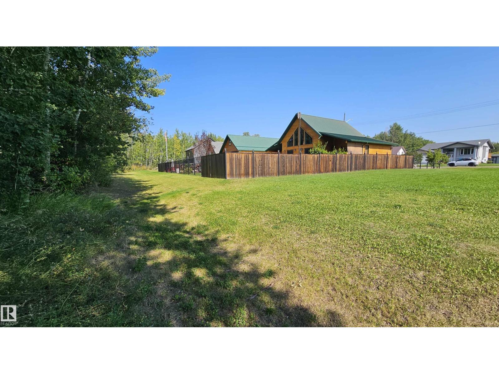 4220 43 Av, Rural Lac Ste. Anne County, Alberta  T0E 0A0 - Photo 12 - E4437804