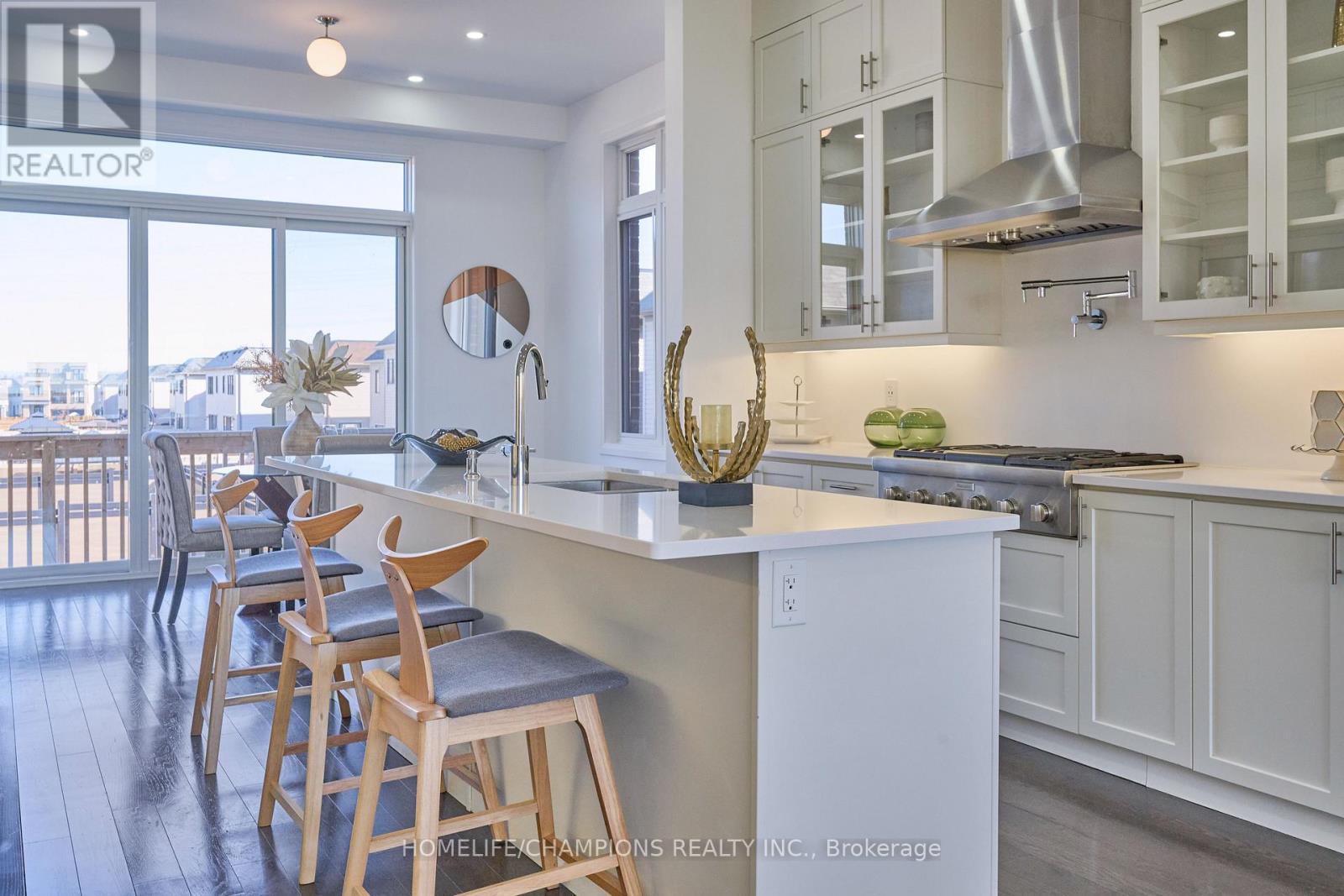 195 Port Darlington Road, Clarington, Ontario  L1C 2W3 - Photo 12 - E12370872