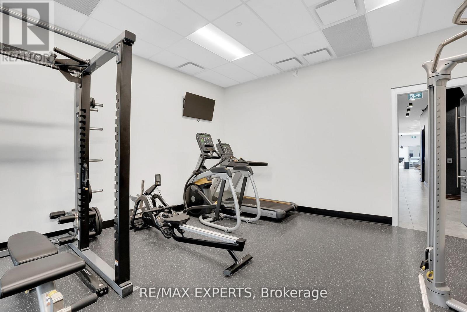 9, 10 And 11 - 27 Roytec Road, Vaughan, Ontario  L4L 8E3 - Photo 33 - N12370803