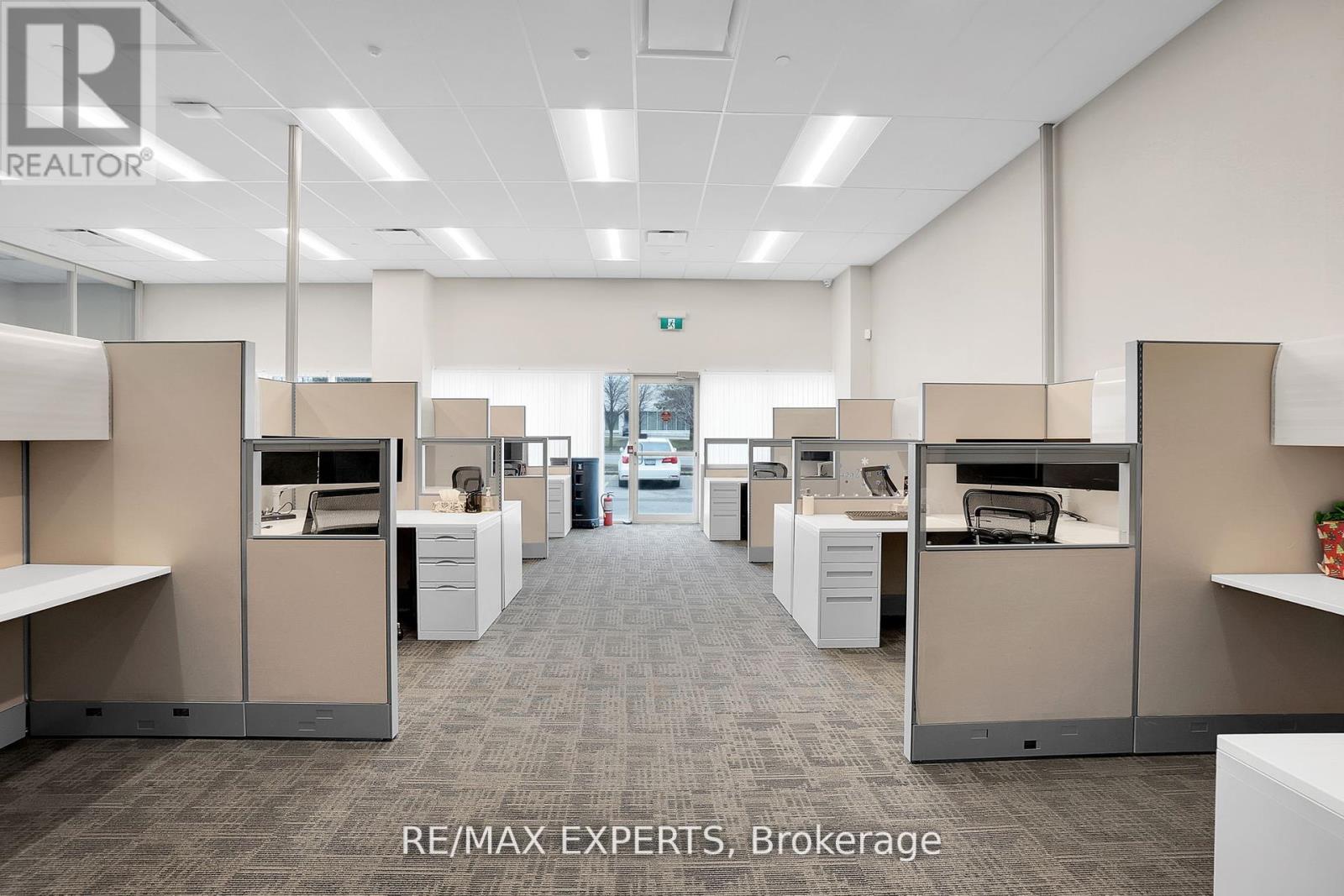 9, 10 And 11 - 27 Roytec Road, Vaughan, Ontario  L4L 8E3 - Photo 38 - N12370803