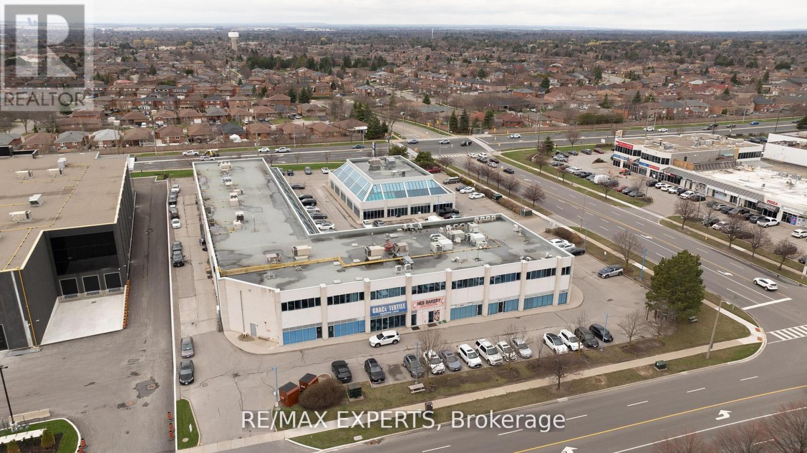 9, 10 And 11 - 27 Roytec Road, Vaughan, Ontario  L4L 8E3 - Photo 39 - N12370803