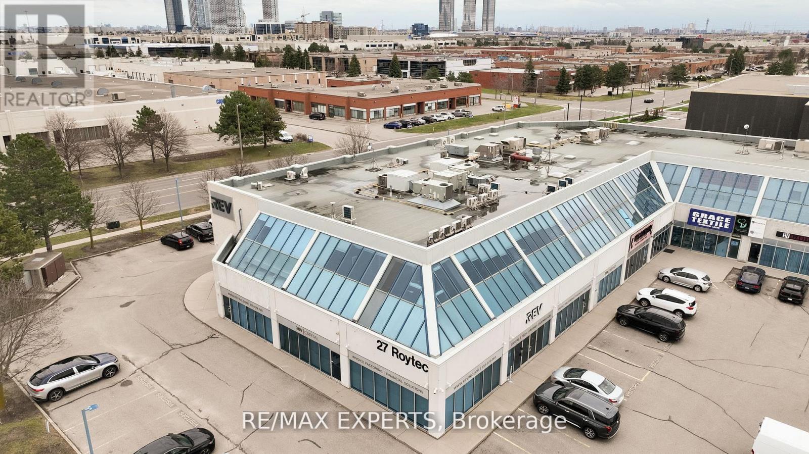 9, 10 And 11 - 27 Roytec Road, Vaughan, Ontario  L4L 8E3 - Photo 1 - N12370805