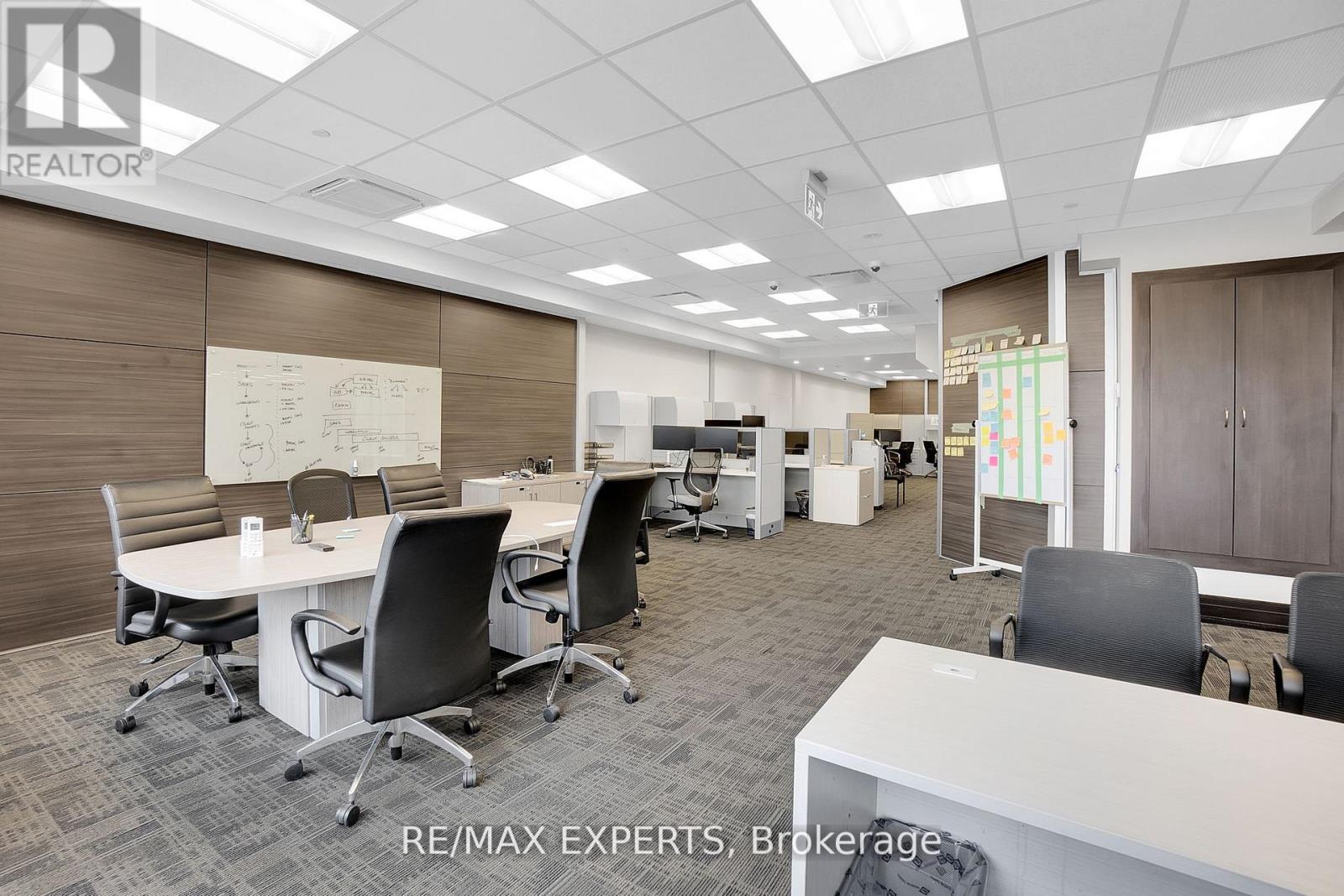 9, 10 And 11 - 27 Roytec Road, Vaughan, Ontario  L4L 8E3 - Photo 25 - N12370805