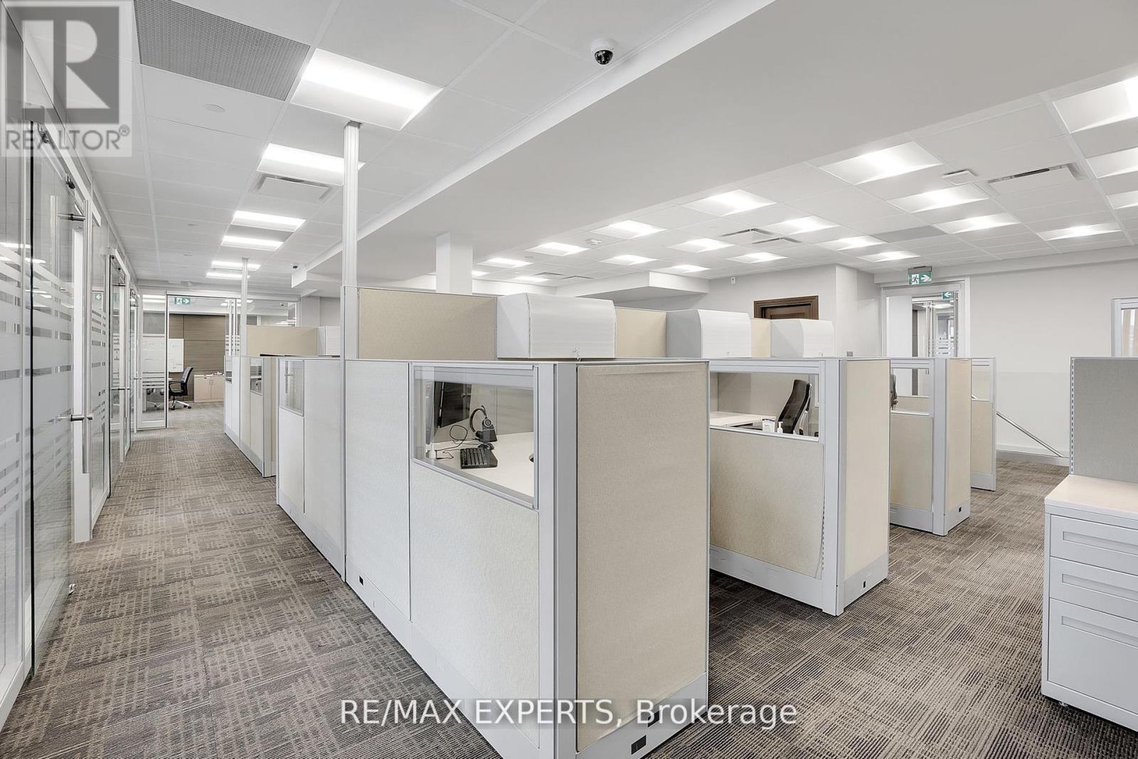 9, 10 And 11 - 27 Roytec Road, Vaughan, Ontario  L4L 8E3 - Photo 28 - N12370805