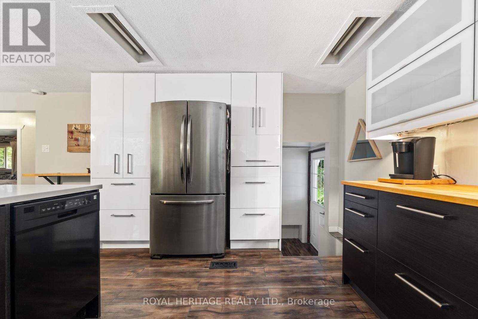 155 Prince Edward Street, Brighton, Ontario  K0K 1H0 - Photo 17 - X12370914