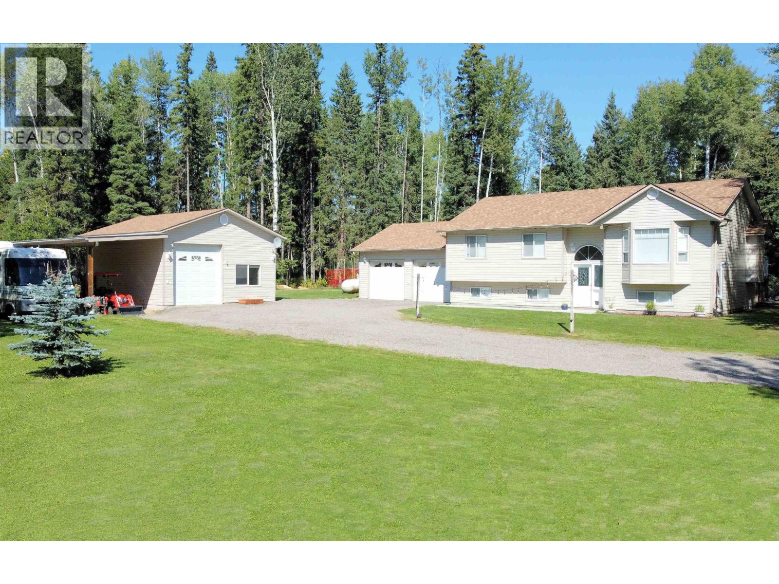 18745 TROUT ROAD, Prince George, British Columbia