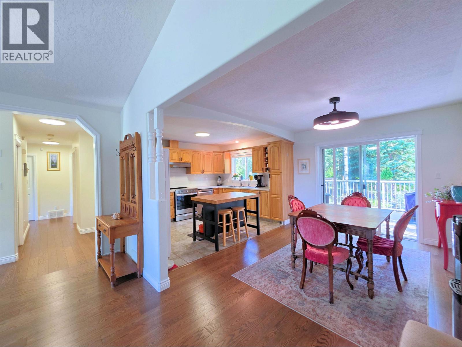 18745 Trout Road, Prince George, British Columbia  V2K 5W3 - Photo 5 - R3041191