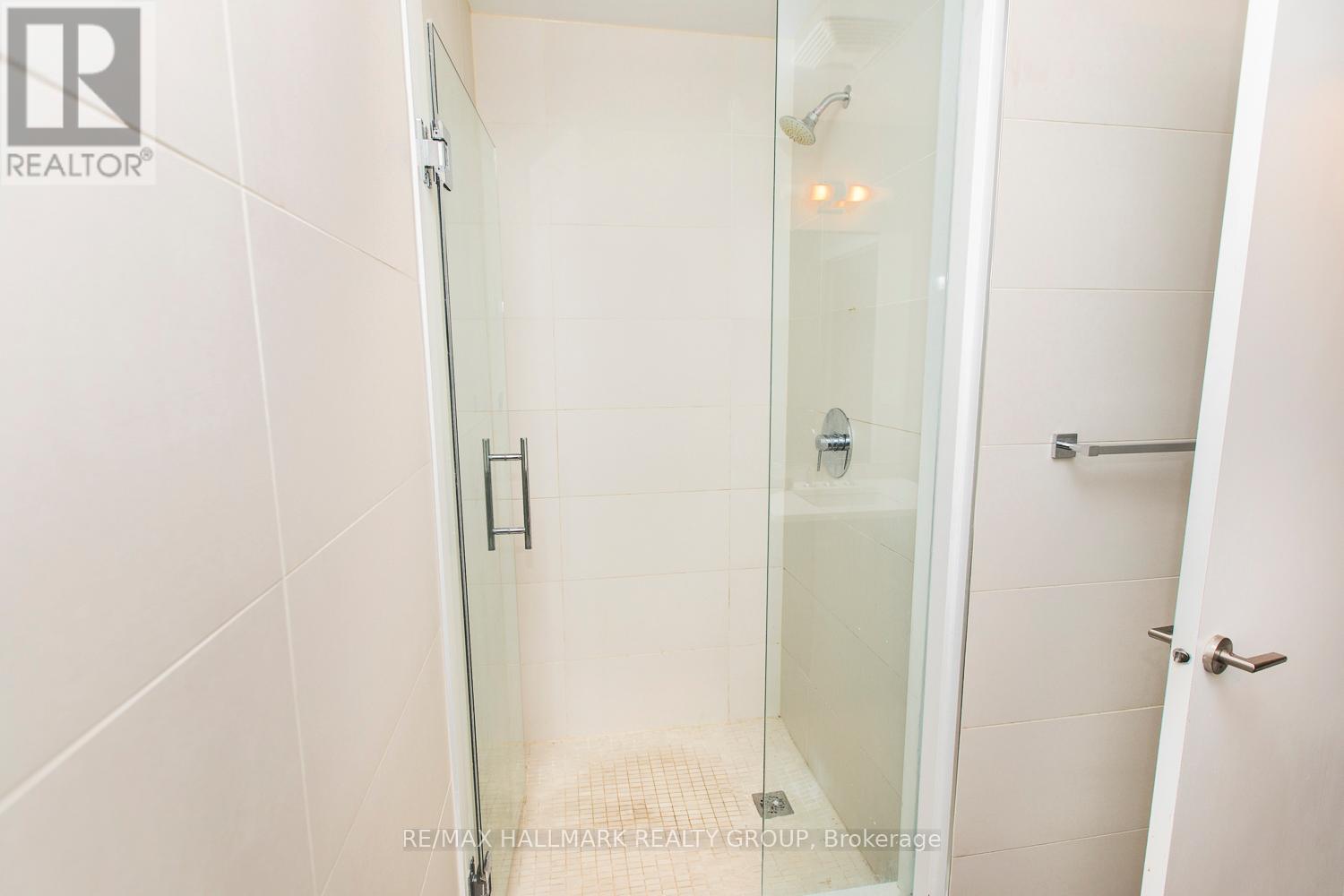 905 - 224 Lyon Street N, Ottawa, Ontario  K1R 0C1 - Photo 8 - X12370925