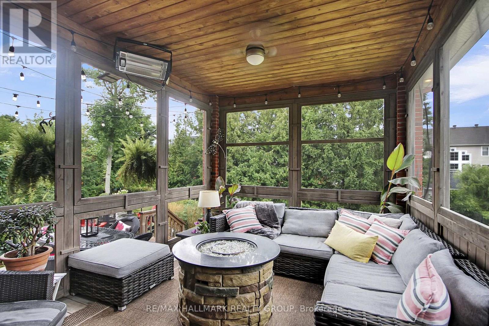 13 Beechgrove Gardens, Ottawa, Ontario  K2S 1W5 - Photo 43 - X12370932