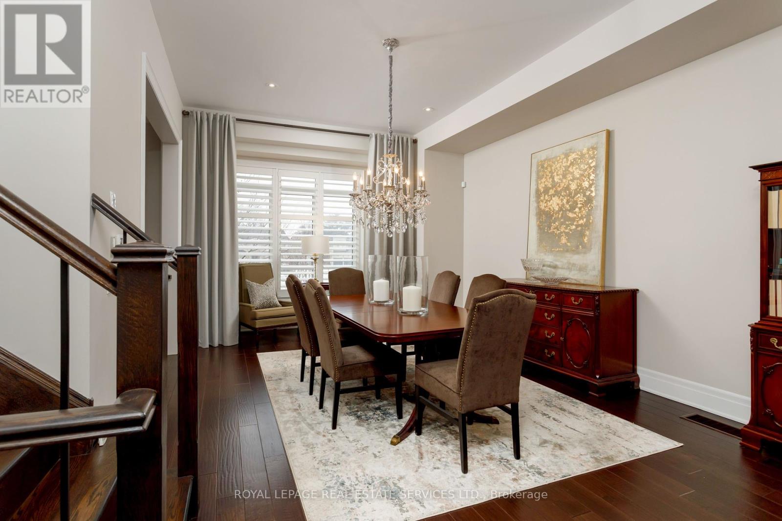 251 Hanover Street, Oakville, Ontario  L6K 0H3 - Photo 8 - W12370851