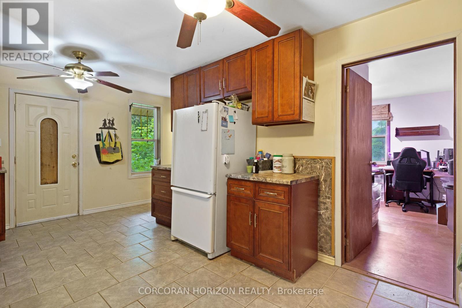 1374 5th Concession Road W, Hamilton, Ontario  L0R 2H2 - Photo 12 - X12369239