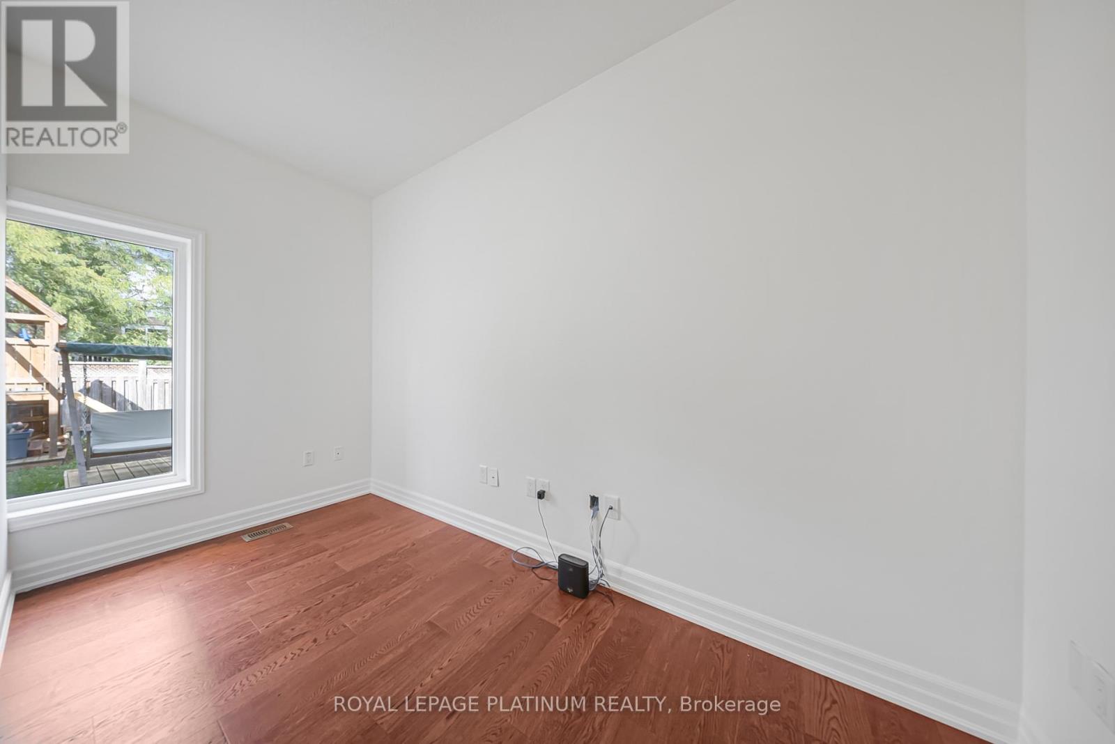 34 Samuel Drive, Guelph, Ontario  N1L 0K2 - Photo 25 - X12370804
