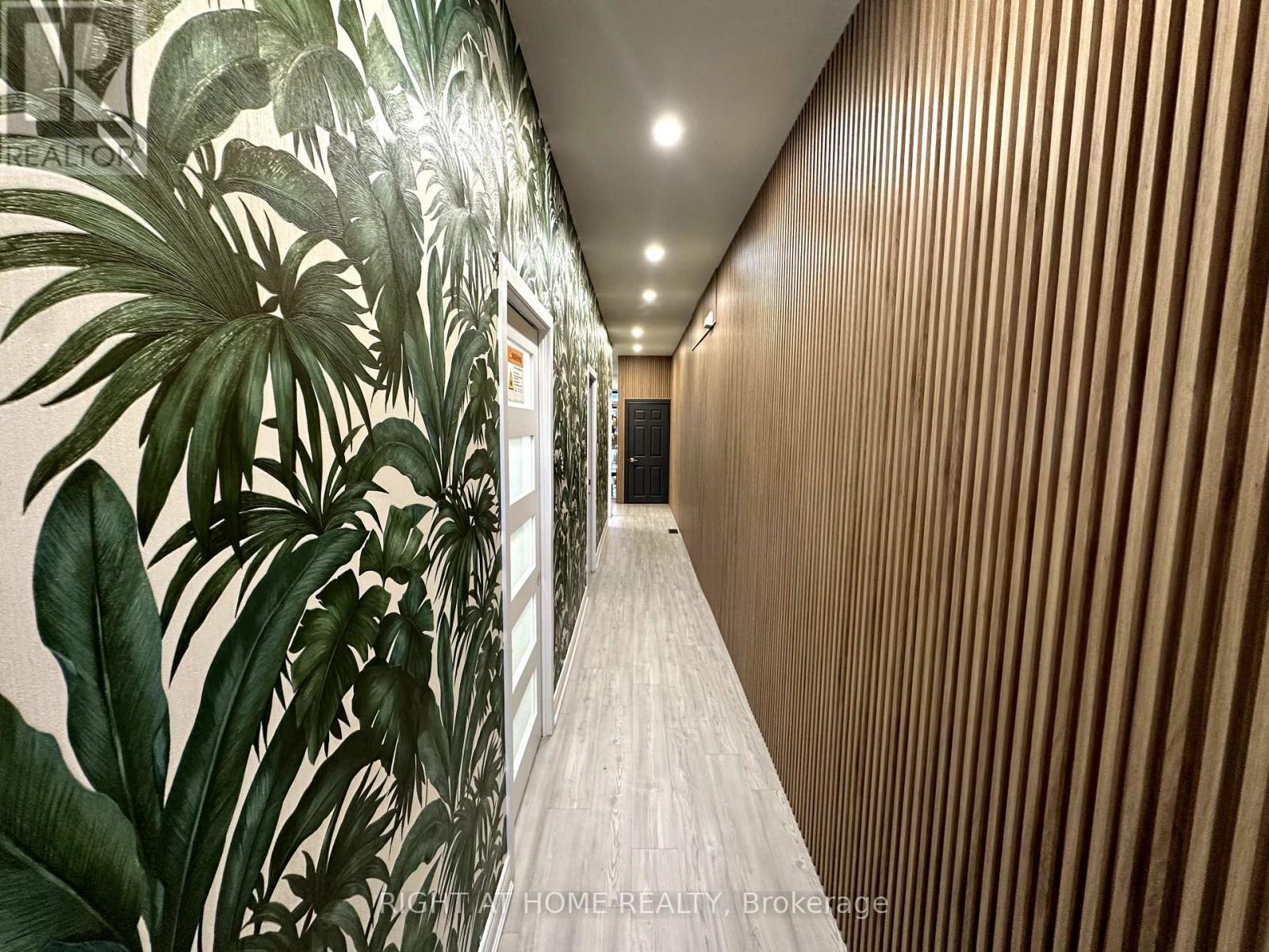 Room 1 - 1639 Eglinton Avenue W, Toronto, Ontario  M6E 2H1 - Photo 15 - C12370924